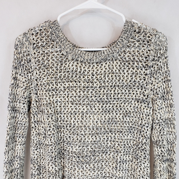 Old Navy Sweaters - Old Navy L Pullover Sweater Beige Oatmeal L/S